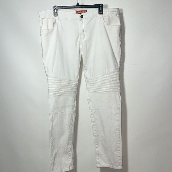 Rolling paper NYC co. White pants - Picture 1 of 9